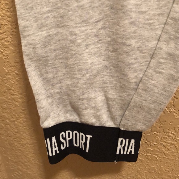 NWOT Victoria’s Secret “Victoria Sport”Jogger. Super soft.  Gray. Logo waistband - Picture 12 of 15